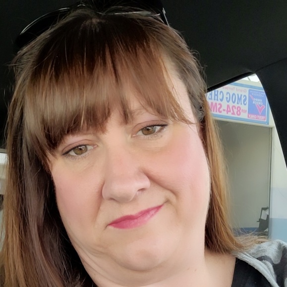 Meet your Posher, Shannon - Picture 1 of 1